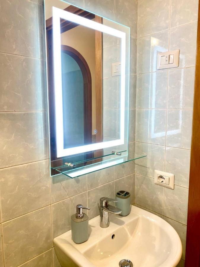 Your Central Wide Place - Min 31 Days Napoli Esterno foto